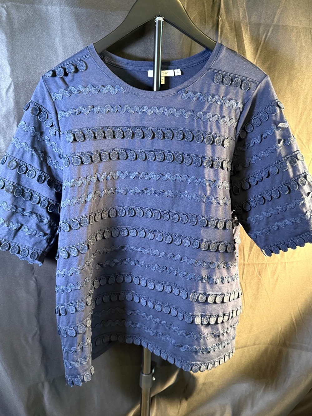 Chico's Navy Blue Embroidered Short Sleeve Top